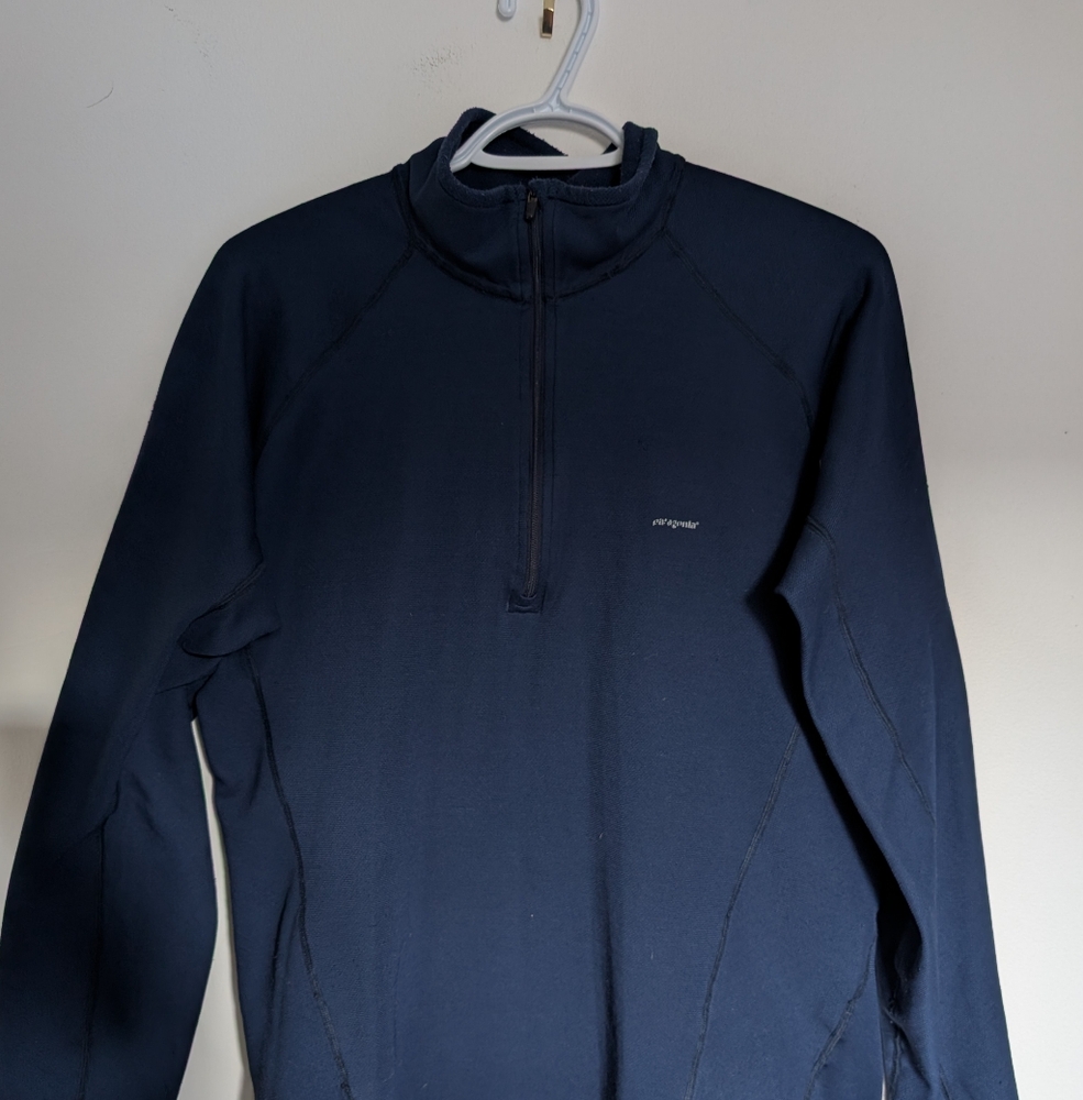 *SOLD* Patagonia Half-zip Baselayer